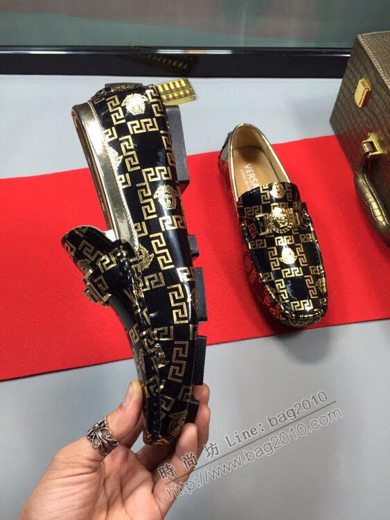 VERSACE男鞋 高端精品款 2019專櫃新款 範思哲套腳豆豆鞋  jpx1656